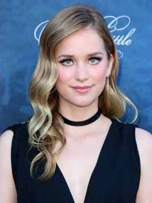  Elizabeth Lail